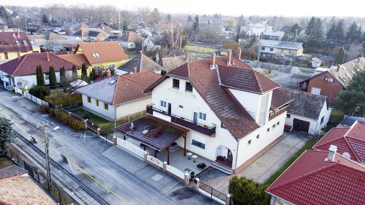 Pingvin Cukrászda Apartman Balatonmáriafürdő Exterior foto